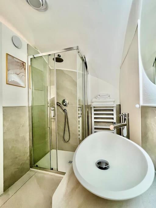 Gioia Loft Apartment Turin Bagian luar foto